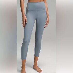 Lululemon Align High Rise 25” crop pants w pockets Belgian Blue size 0 EUC